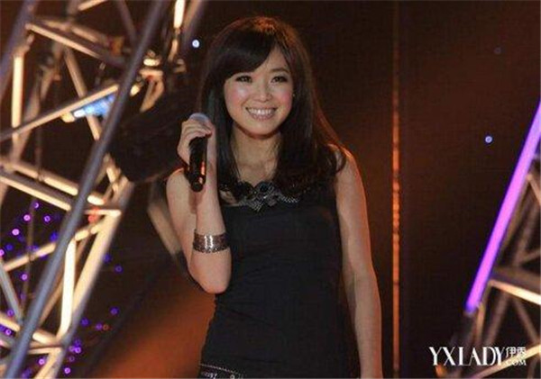 云朵为什么离开刀郎决裂了吗原因 云朵和刀郎是什么关系有私情吗