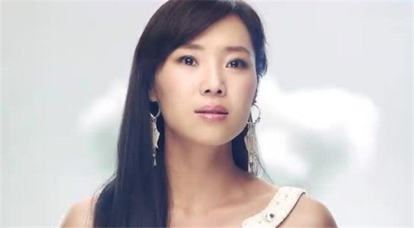 云朵为什么离开刀郎决裂了吗原因 云朵和刀郎是什么关系有私情吗