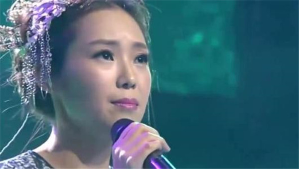 云朵为什么离开刀郎决裂了吗原因 云朵和刀郎是什么关系有私情吗