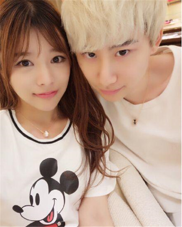 doinb女朋友糖小幽公交车事件是怎么回事 doinb糖小幽怎么认识的