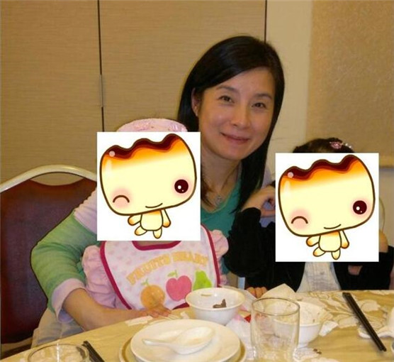 瑶女郎岳翎现状温哥华图片怎么成了这幅样子 岳翎的老公是谁