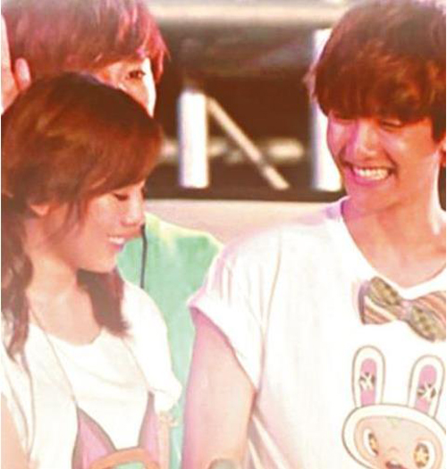 ����̩����������һ�𸴺Ϻ����ins �߲��ͻ�ϲ����̩��������Ƭ