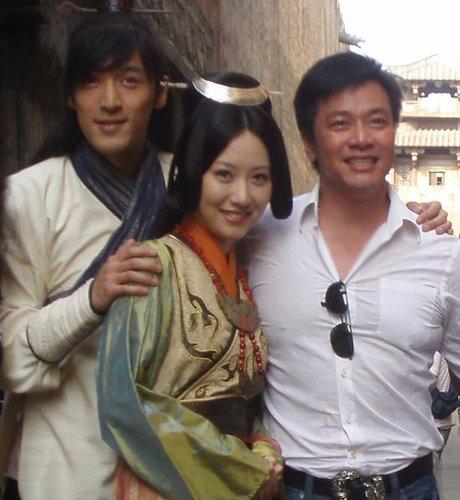 白冰为什么不红没嫁给胡歌后悔不 胡歌为什么追不到白冰还联系吗-走红