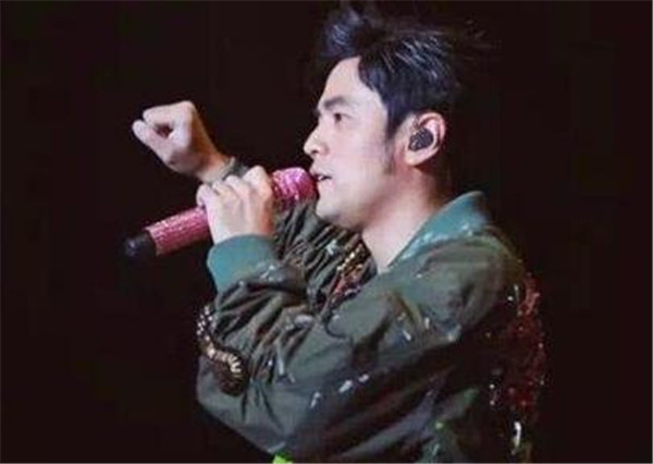 �ܽ��׶�Ѧ֮ǫ����ô���۵� Ѧ֮ǫ�ܳ�Խ�ܽ�����˭�������в�