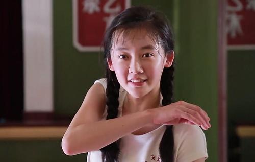 ������˭��Ů��ԭ����ɶ������ͥ������� �����������ʷ���