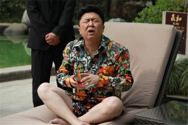 ��ǫ���󰮺���ʲô������������ ĩ����ǫ���̺Ⱦ���ͷ��ʲô��