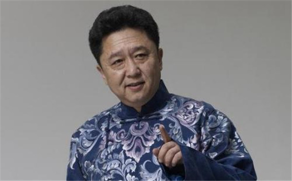 ��ǫ���󰮺���ʲô������������ ĩ����ǫ���̺Ⱦ���ͷ��ʲô��