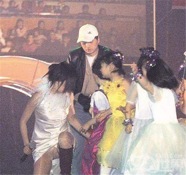 ��ޱ���ձ������¼�����ô���� ��ޱΪʲôҪ������װ��Ļ����