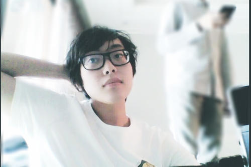 b站逍遥散人照片真人好丑 逍遥散人有钱吗恋情曝光女朋友是谁照片