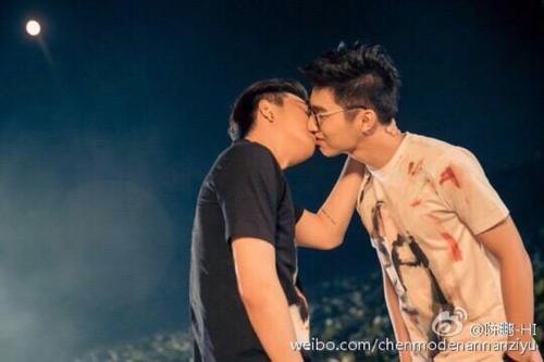 �״���������ͻ������ʵ��ϵ �״�骺ͻ������������Ӧ��