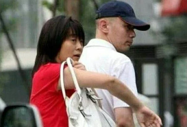 �������źش��Ǹ���Ķ������������� �������źش�������Ƭ