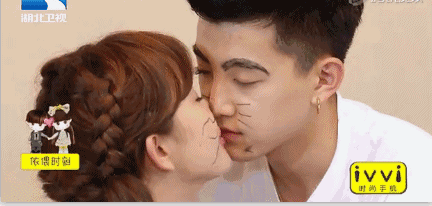 �������������ڵĹ�ϵ ������΢���Ƶ����� ��������Ӧ�����ʷ���