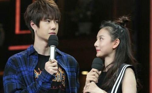 ��һ��ǰŮ�Ѱ�ү˵ ��һ��̸�˼�������������������ʼĩ˭׷˭