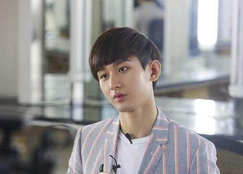 ����Ϊ��Ҫ�������� ������˭�Ķ��Ӹ������ϼ�ͥ������ĸ����