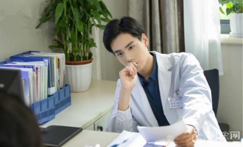 ��һ��Ϊʲô�к���ʦ ��һ������û��190 ��һ��4��ǰ������Ƶ