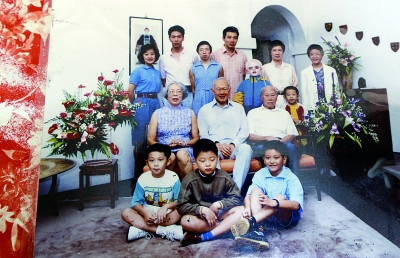 �¼������ҫ�����Ա��״�м�����Ů���� ������Ϊʲôѡ����