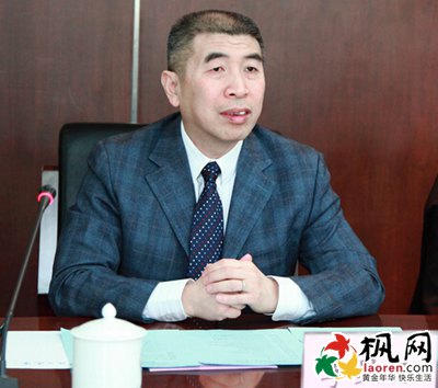 �¼������ҫ�����Ա��״�м�����Ů���� ������Ϊʲôѡ����