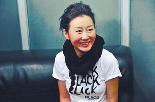 潘蔚结过几次婚前夫身份资料照片曝光 潘蔚第一任丈夫叫什么