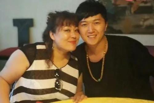 李菁菁一共几任老公和刘振是啥关系结婚了吗 李菁菁老公刘振资料