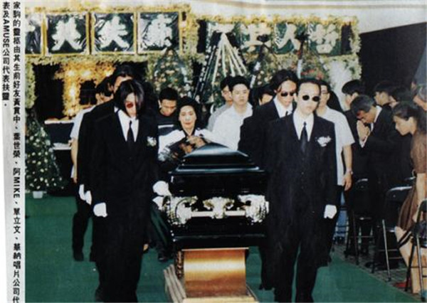 �ƼҾ���ô���������⻹��ıɱ Ϊʲô˵�ƼҾԻ����ŵ����ж�ţ