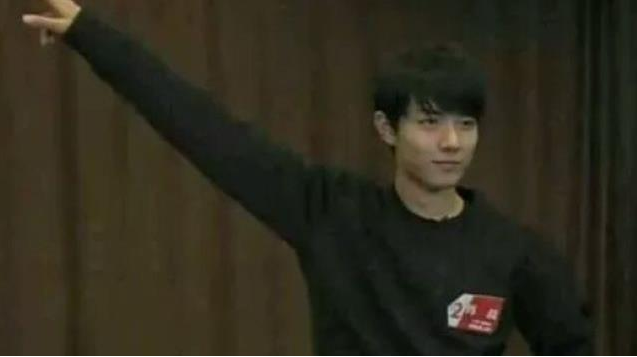 Фս������Ƭ���ǳ� Фս����ɾ����10����Ƭ