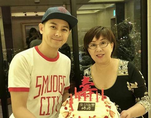 ��־ӱ����Ϊʲô��� ��־ӱĸ���ֽ𻪸�ʲô�ĸ���������Ƭ