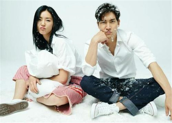 Ȧ���˱������������ܶ�������� ����̸��������������������˭