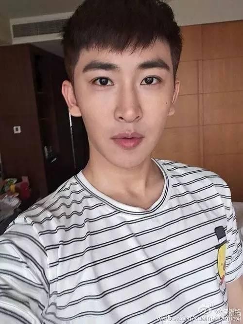 ����̷��ϣͻȻ����������ʲô ̷��ϣ����ô�����Ů����ô˺��