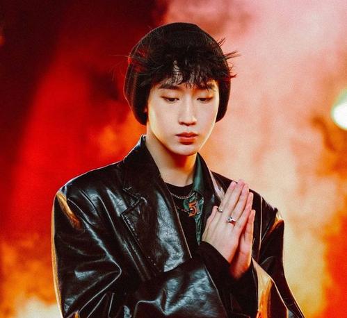 ����Ϊʲô��ak ����ak�������ϼ����� �������ĸ���˾�Ĺ���