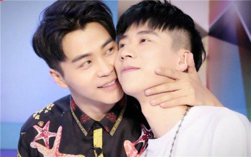 ����������Ů����ô��ȡ��������Ĺ�ϵ ˽�´�������զ����