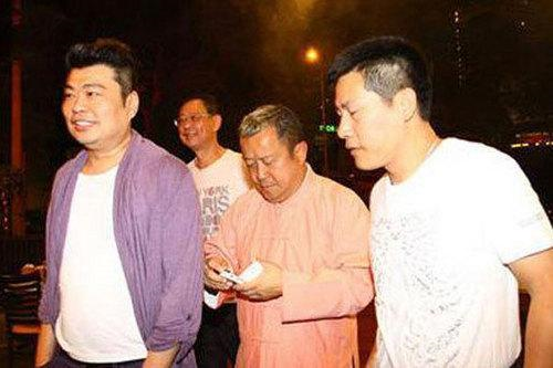 曾志伟有过几个老婆几个孩子历任老婆介绍 曾志伟风流情史揭秘