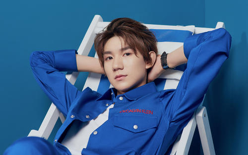 王景春和王源是父子吗 王源没有参加高考吗是谁旗下艺人