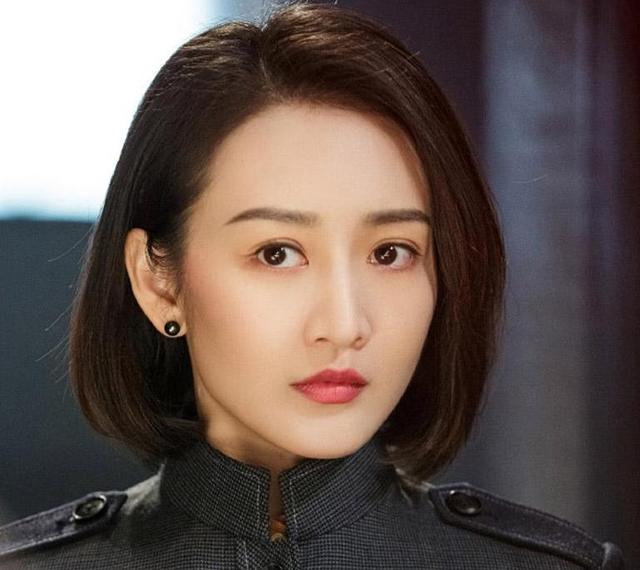 王鸥悲惨身世为什么和妈妈关系不好 王鸥为什么是邻居养大的真相