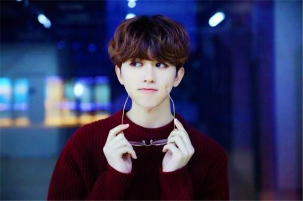 ��������ʦл������ô������ǰ��ʶ�� ��������ϲ����Ů������˭