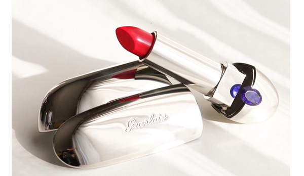 �����ں��ĸ�ɫ����� �����ں���ô��ʲô����