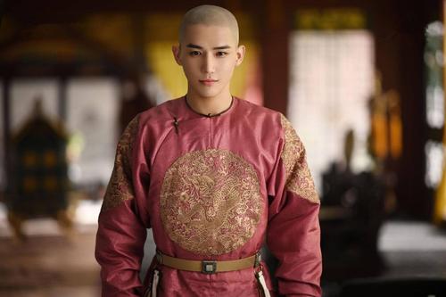 ������ʲô��ͷ��ͥ���� ��������˭���Ӹ�ĸ������������Ա��