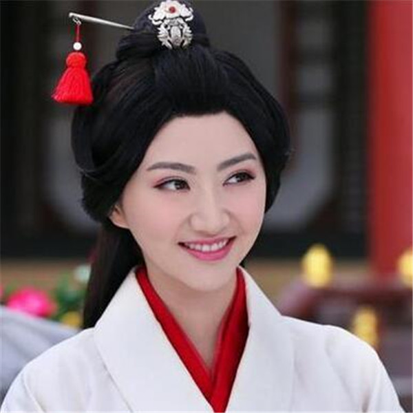 ���𱳺�Ľ�����˭�ǲ���û�� ����������Ĺ�����˭��ѩ������