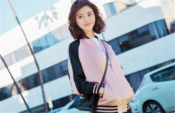 ���𱳺�Ľ�����˭�ǲ���û�� ����������Ĺ�����˭��ѩ������