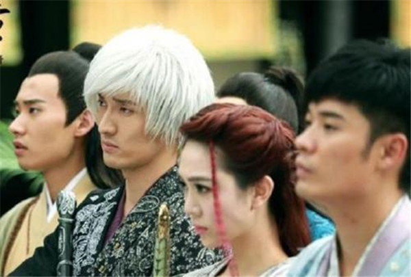 ��������ĳ����º�����Ϊʲô���� �ºպ���������ô�˻���ϵ��