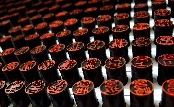 �й�������ֽ�ʲô��˭ �����˸�ĸϵ�и�Ц���������