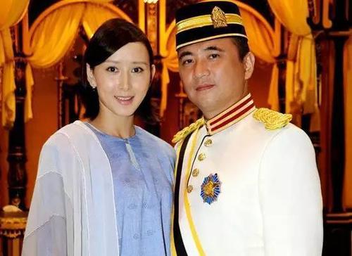 胡静老公是马来西亚皇室 胡静老公朱兆祥结过几次婚个人资料简介