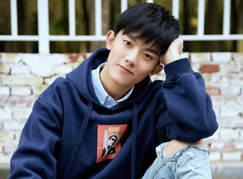 ��Ա�������������ж�߸��˳ɳ��������� ��������˭���µ�����