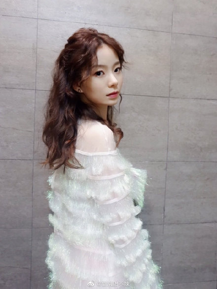 贵阳一中校花陈卓璇黑料人品不好被排挤 陈卓璇被高中同学爆料