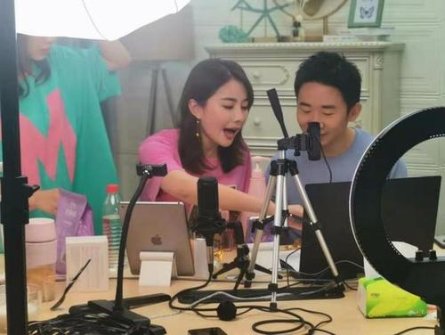 �Ա�k����˭Ϊʲô�� �½�kiki�����ĸ�����������Ϲ��Ƿ����