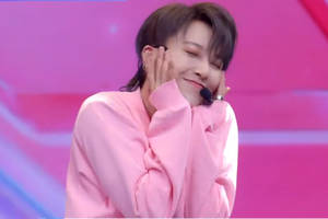 ������ĸ���˾���߸������ϼҾ� ����꿴�ѧ̸��������ͬѧ����