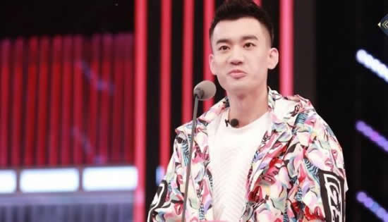 脱口秀庞博多大年龄个人资料介绍 英年早婚老婆颜清子是谁照片