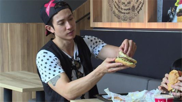 吴尊私下真实的为人怎么样扒皮 吴尊没有黑历史吗为什么那么专一