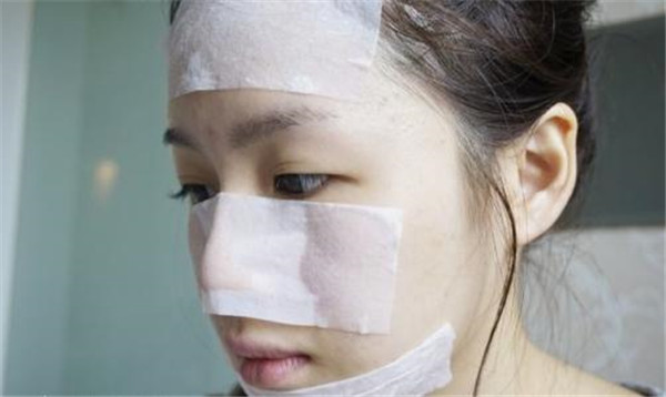 ��Һ��ô�ò���ȷ����ͼ��ˬ��ˮ�ĸ����� һ�׻���Ʒ��ʹ��˳��