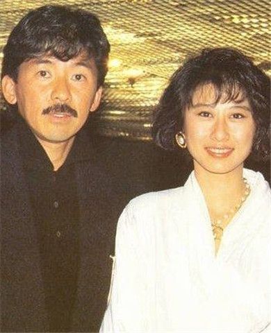 叶倩文为什么嫁林子祥却不生小孩 叶倩文和哪个男的好过出轨过谁