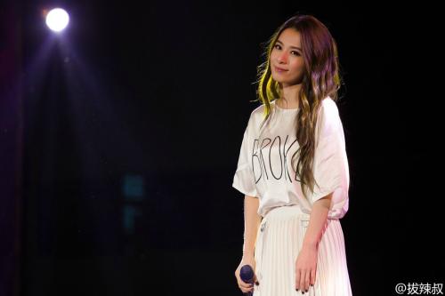 ����������ļٵ� ������жమ������ ������������������